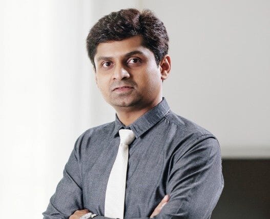 confident businessman 1 e1727538156305